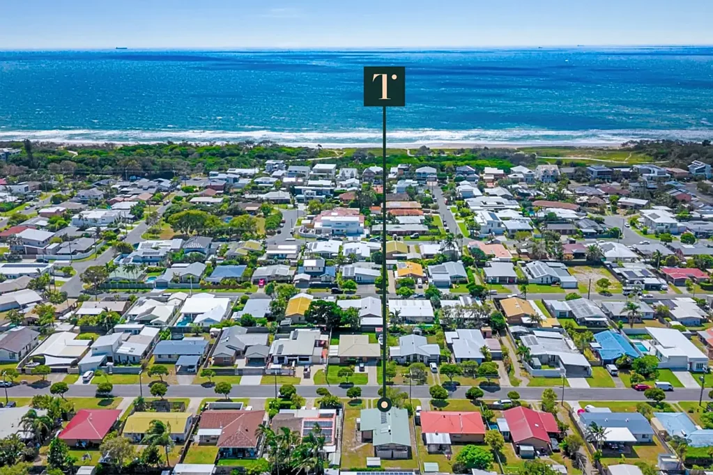 46 Lapoinya Crescent, Warana, QLD 4575