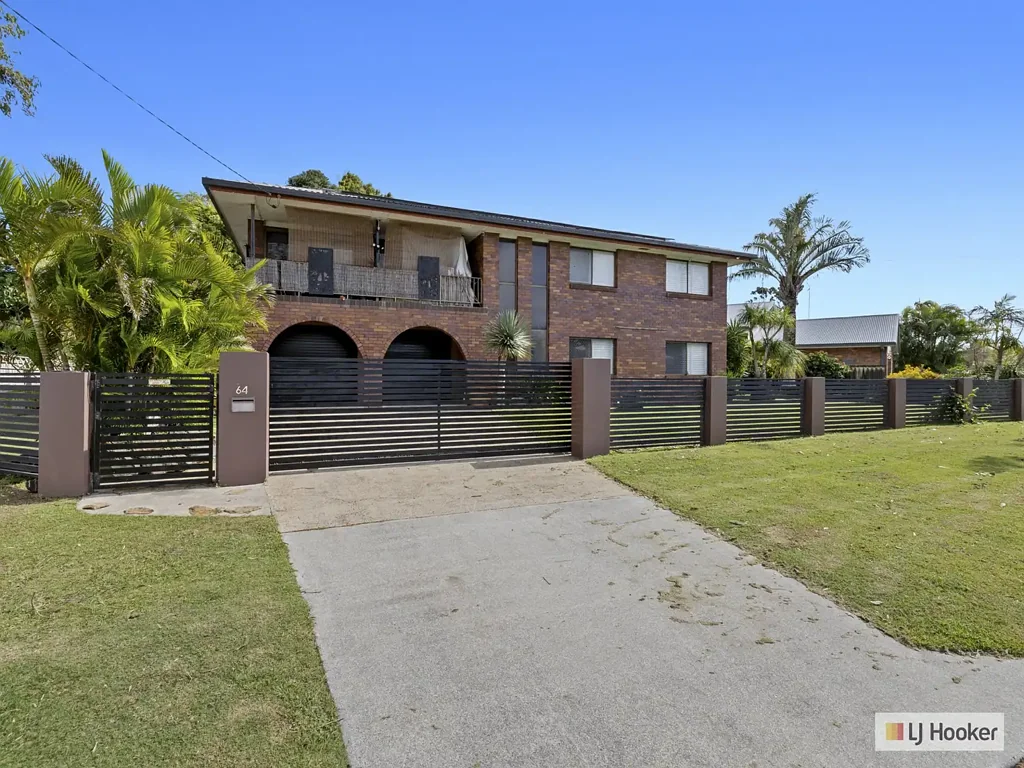 Kingscliff 3Zimmer Renovation Opportunity – Exceptional Potential in Prime Beachside Location