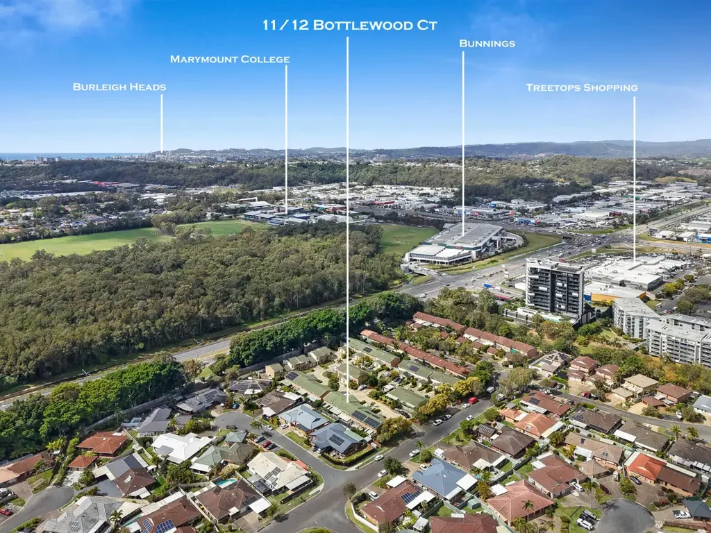 Burleigh Waters 3房  Private, Peaceful & Perfectly Positioned