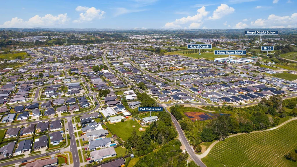 Kumeu 3 Slaapkamer 6,320m2 Zoned Residential