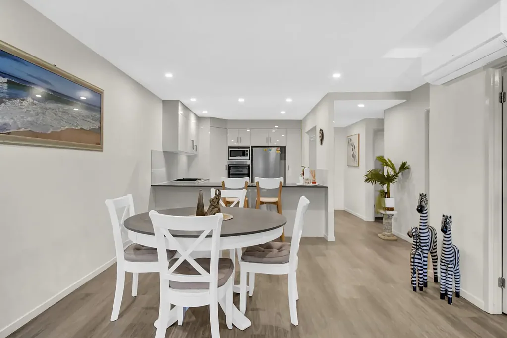 Cleveland 2બેડરૂમ Stylish Bayside Living in the Heart of Cleveland