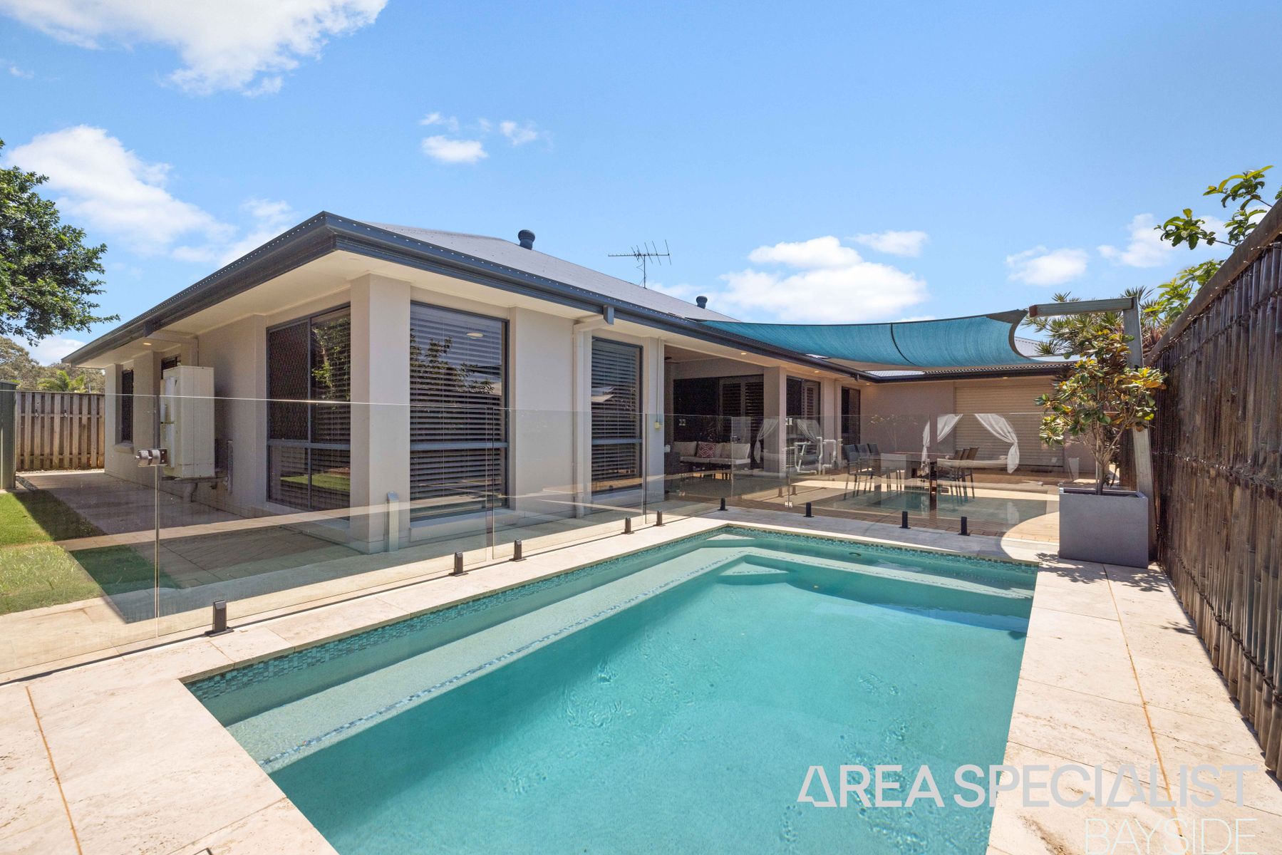 11 CASWELL CR, REDLAND BAY QLD 4165, 0房, 0浴, House