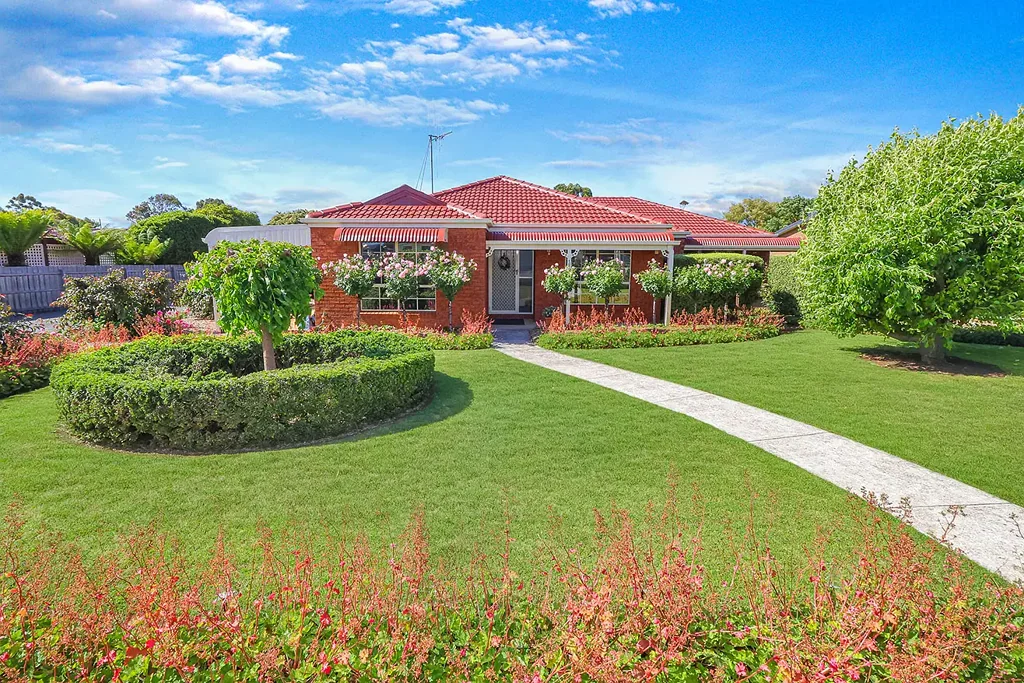 Koroit 3房  Enchanting Family Home on Acreage