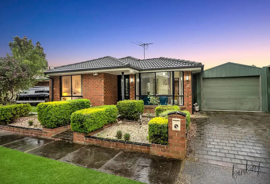 Roxburgh Park 3Habitaciones Affordable Family Living in a Quiet Court Location