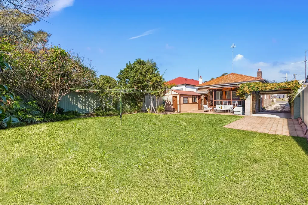 Matraville 3ਬੈੱਡਰੂਮ Classic Californian Charm, Sunlit Living & Exceptional Family Potential