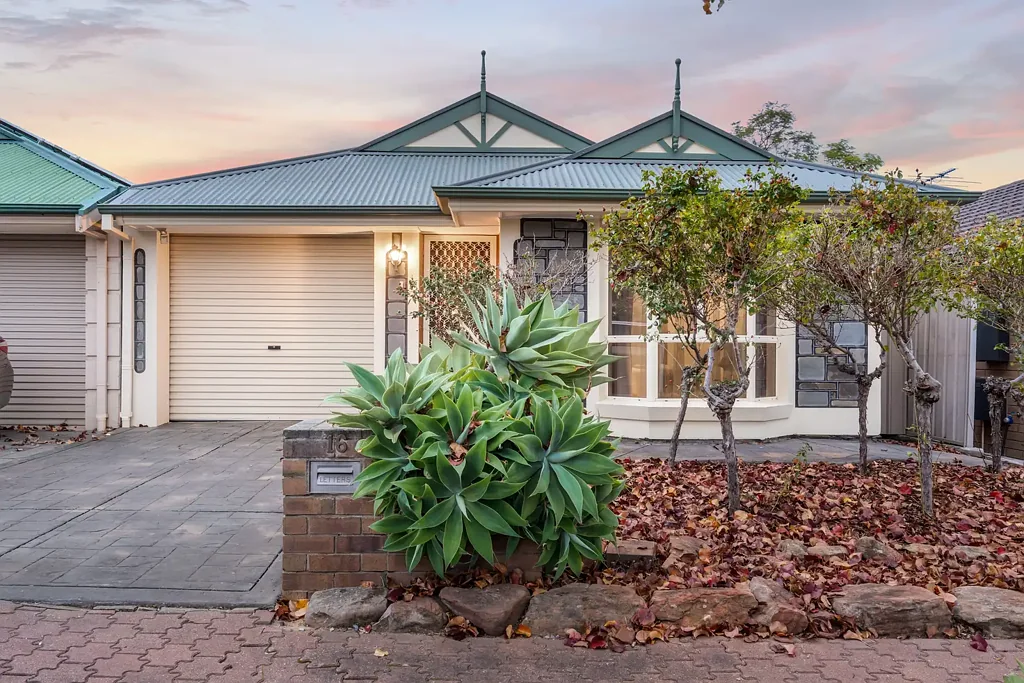 16 Greys Court, Oakden, SA 5086
