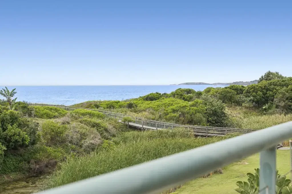 Sapphire Beach 3ਬੈੱਡਰੂਮ RARE ABSOLUTE BEACHFRONT TOWNHOUSE WITH SWEEPING OCEAN VIEWS