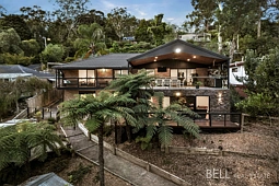 8 Blue Wren Court, Mount Evelyn