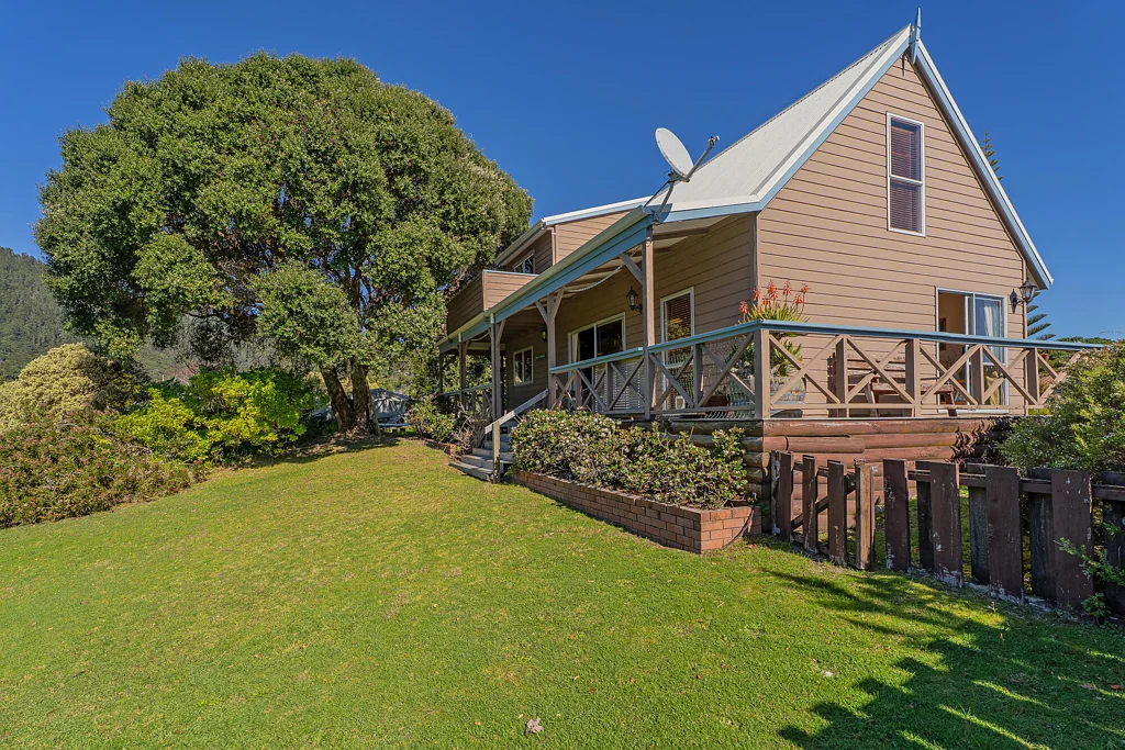 Pauanui 3 Slaapkamer Big on Land - Big on Lifestyle