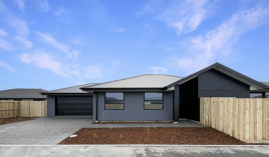 Brand new 4 bedroom home