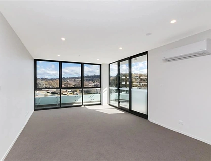 52/7 Irving Street, Phillip, Woden Valley District, 2房, 2浴, Apartment