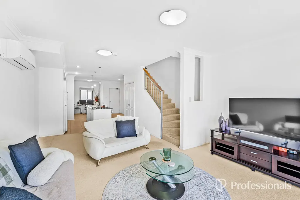 9/2 Agnew Way, Subiaco, WA 6008