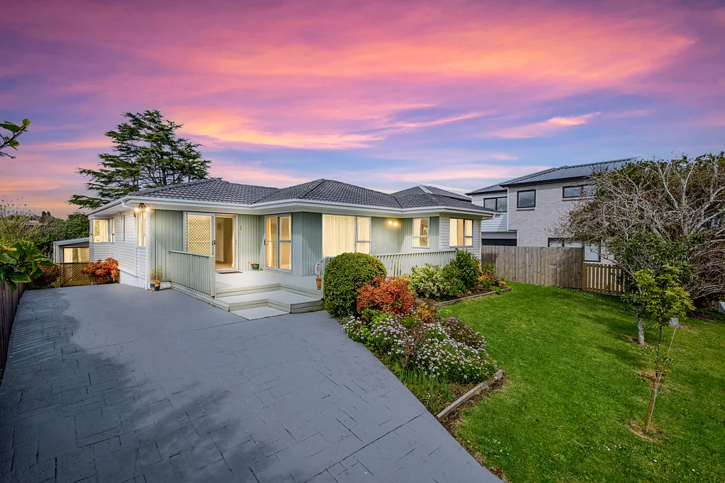 60 Priestley Drive, Bucklands Beach, Manukau City, Auckland