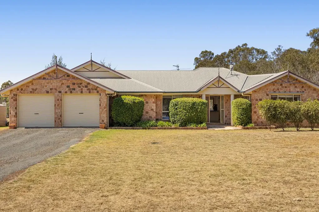 Kleinton 4房  30 Acres of Equestrian Property Minutes From Highfields