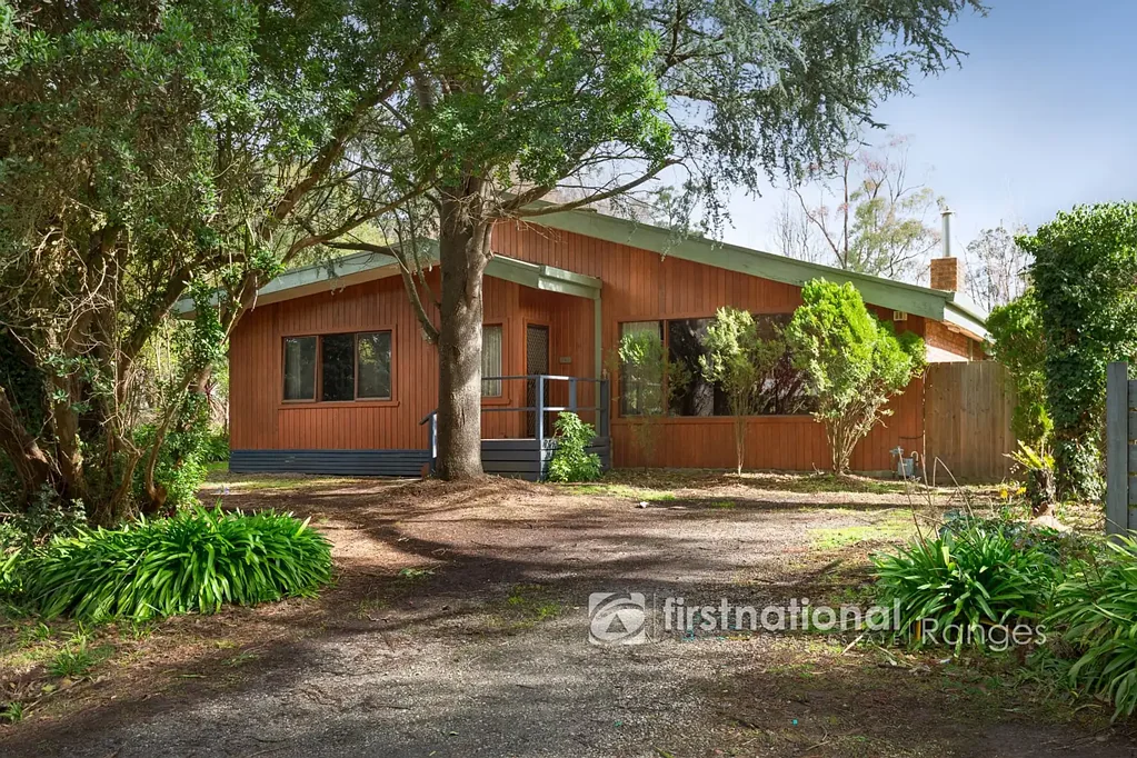 11 Allenby Avenue, Cockatoo, VIC 3781