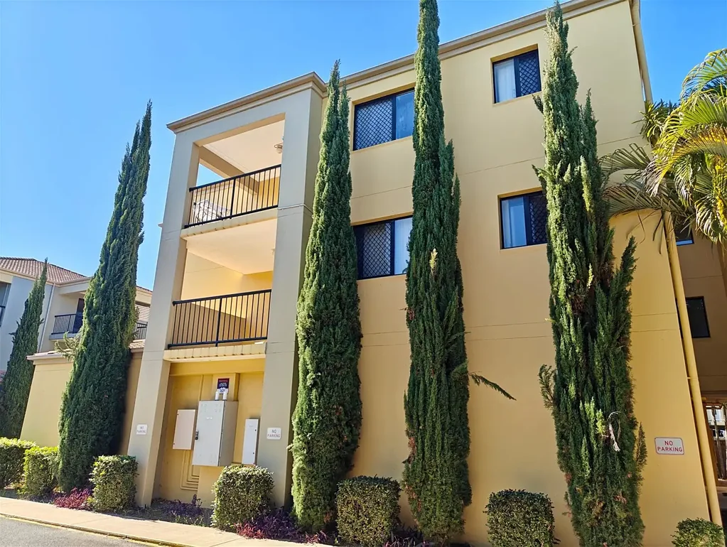 Prime Location - Spacious 2-Bedroom Apartment near Garden City Shopping Center