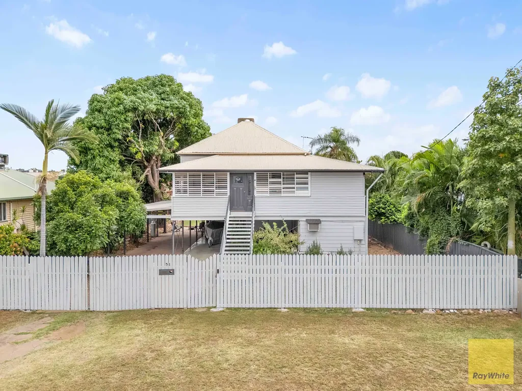 Emerald 4房  CLASSIC QUEENSLAND IN CENTRAL LOCATION
