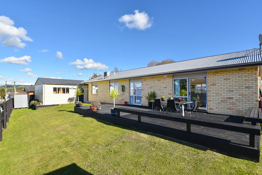 Pukehangi 3Kwarto Solid, Sunny, and Accessible