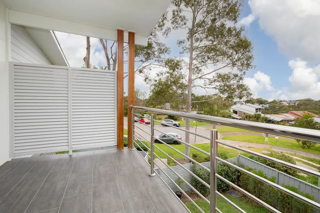 Adamstown Heights 3房  Low-Maintenance Living in a Central, Leafy Pocket