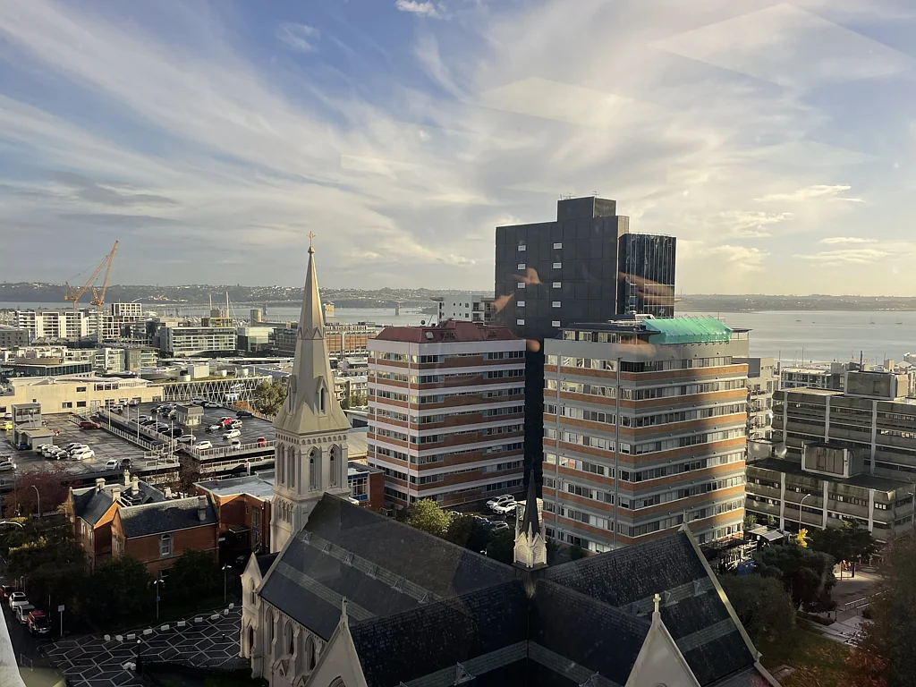 Auckland Central Turn-key CBD sublease awaits