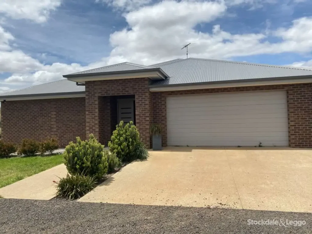 Charming Family Home with Country Views and Room to Roam - Approx 6 Acres