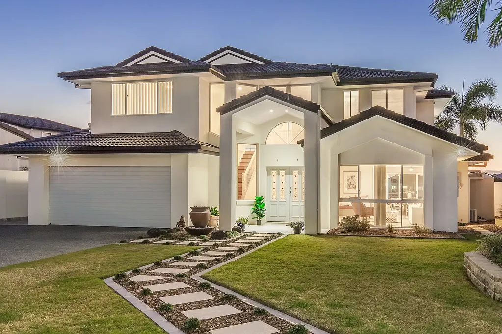 30 Port Jackson Boulevard, Clear Island Waters, QLD 4226