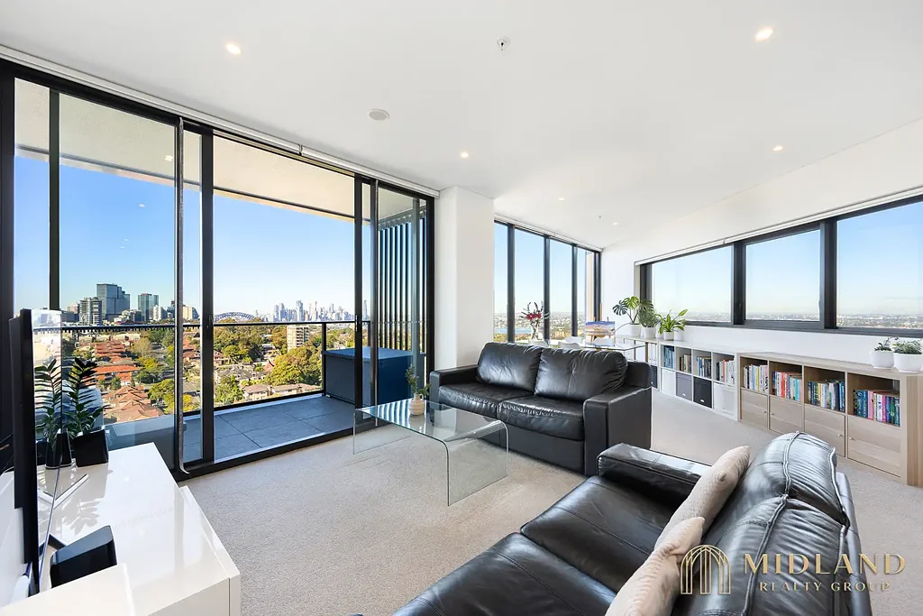 St Leonards 3房 Mirvac 打造的 St Leonards Square：精致海港大桥景观与度假村式生活 Sophisticated Harbour Bridge Views & Resort-Style Living at St Leonards Square by Mirvac