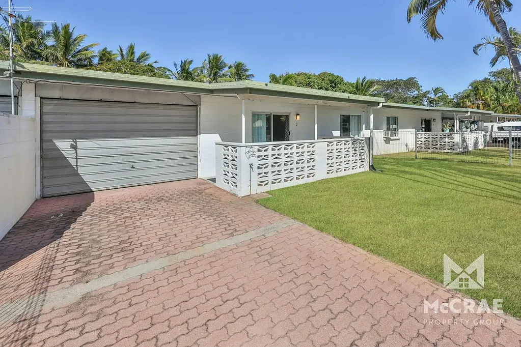 COZY BEACHSIDE UNIT FOR RENT