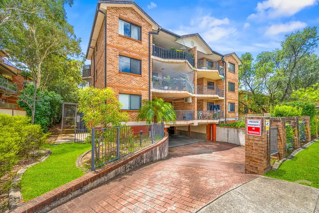 1/49-51 Calliope Street, Guildford, NSW 2161