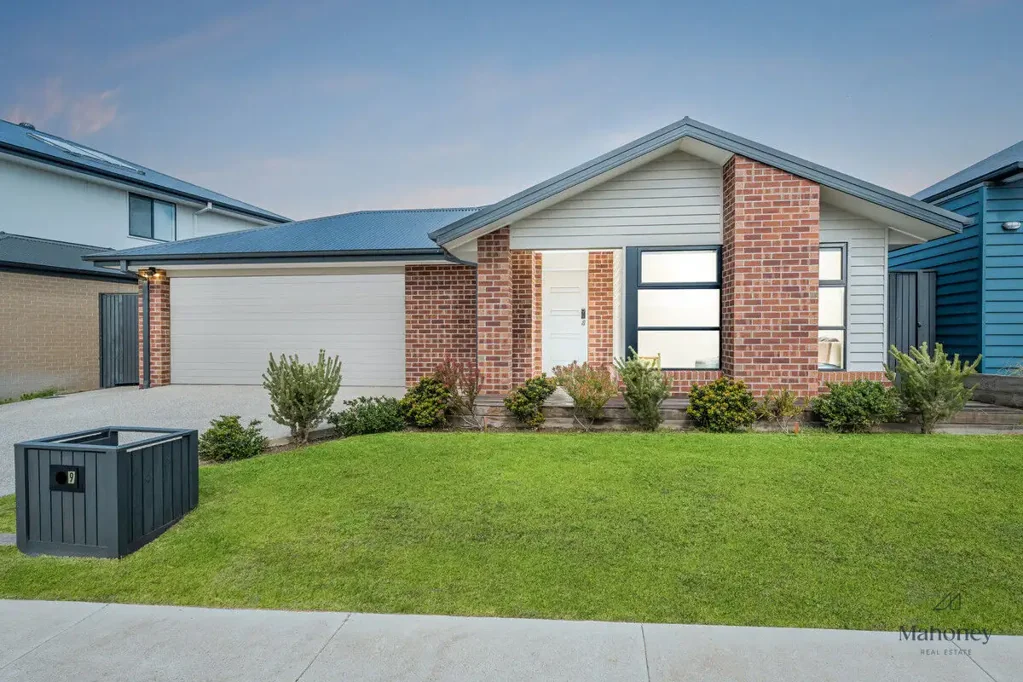 9 Whiteley Street, Mount Duneed, VIC 3217