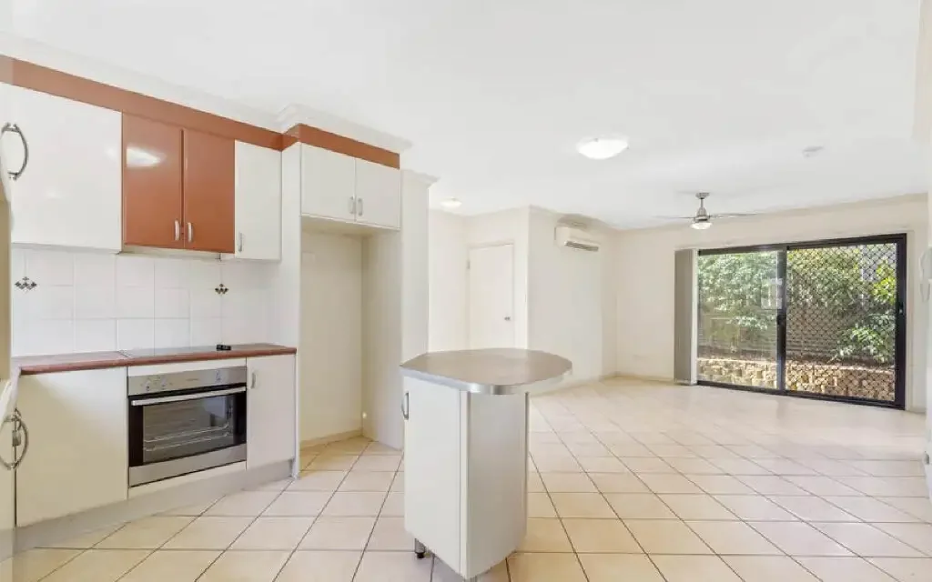 Redcliffe 3Zimmer Coastal Convenience in the Heart of Redcliffe