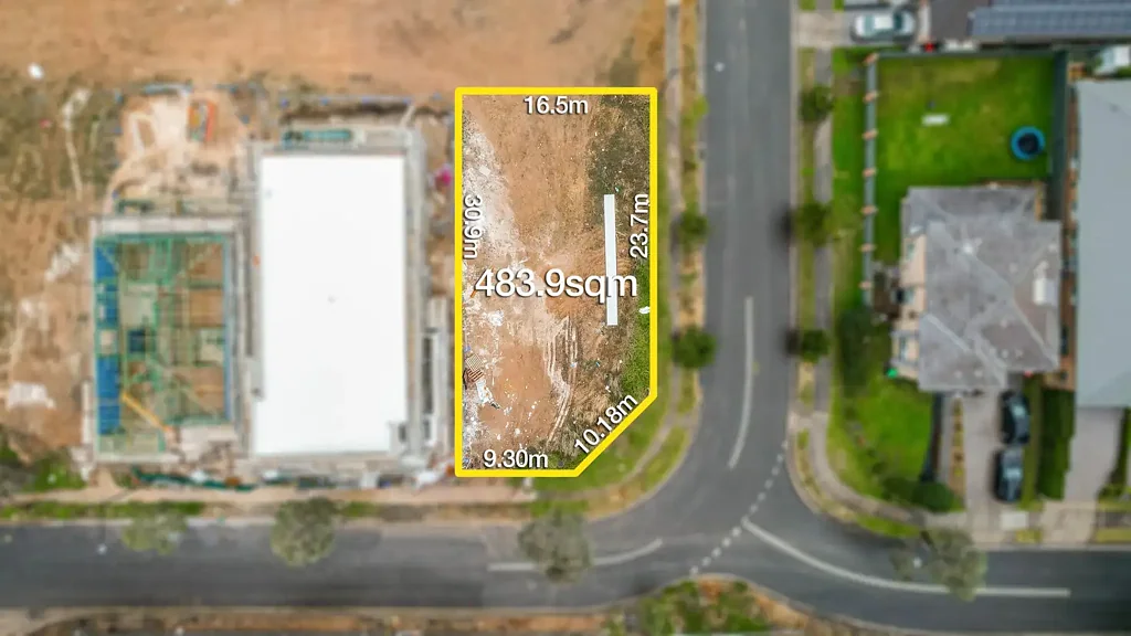 Jordan Springs Corner Block 483.9 sqm Land!