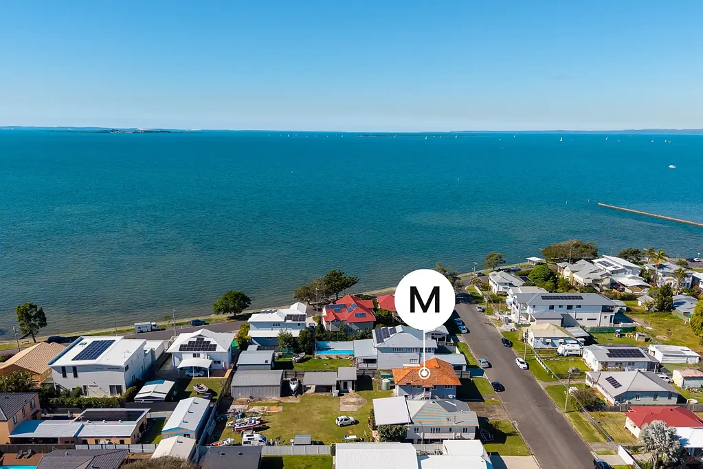 Wynnum 2 Bedroom The Dream Starts Here!