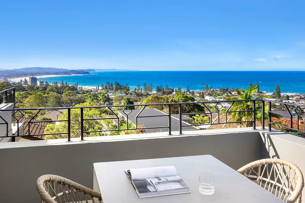 8 Norfolk Avenue, Collaroy, NSW 2097