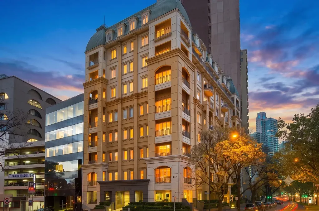 Melbourne 2部屋 Elevated Elegance on Melbourne's Grand Boulevard