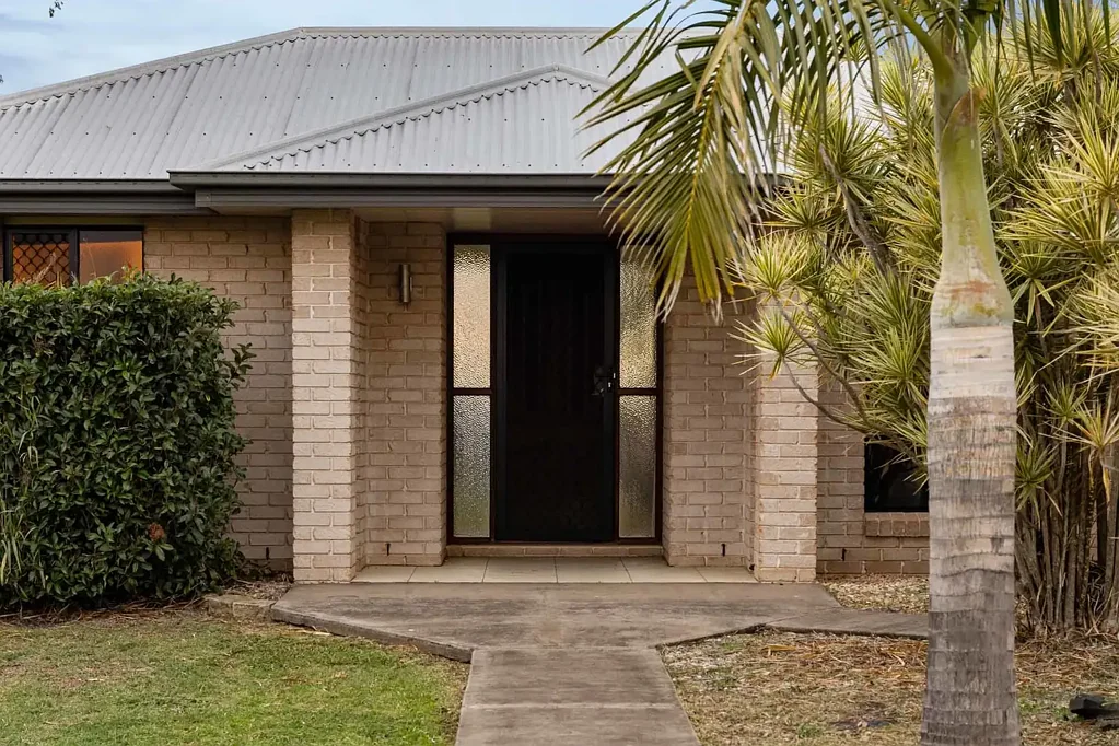 Meringandan West 6Kwarto The Ultimate Family Home � Six Bedrooms, Huge Shed & Space for Everyone