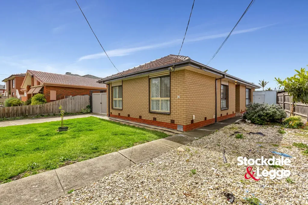 Comfortable, Secure & Well-Located – The Ideal Place to Call Home