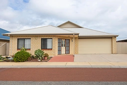 8 Miami Way, Jurien Bay