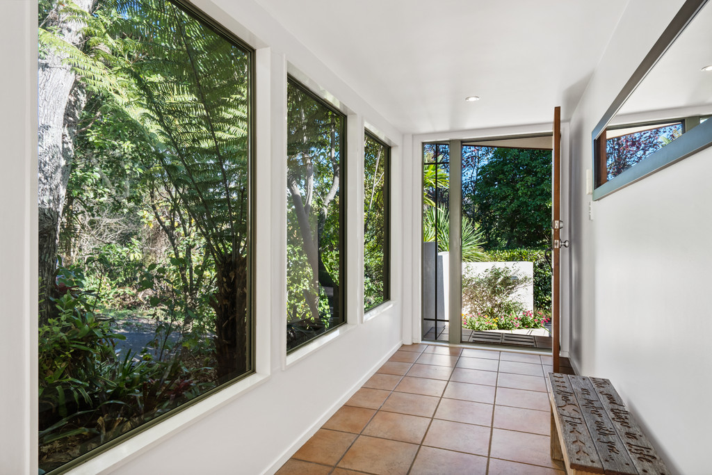 188 Cliff View Drive, Green Bay, Auckland - Waitakere, 3 chambres, 2 salles de bain