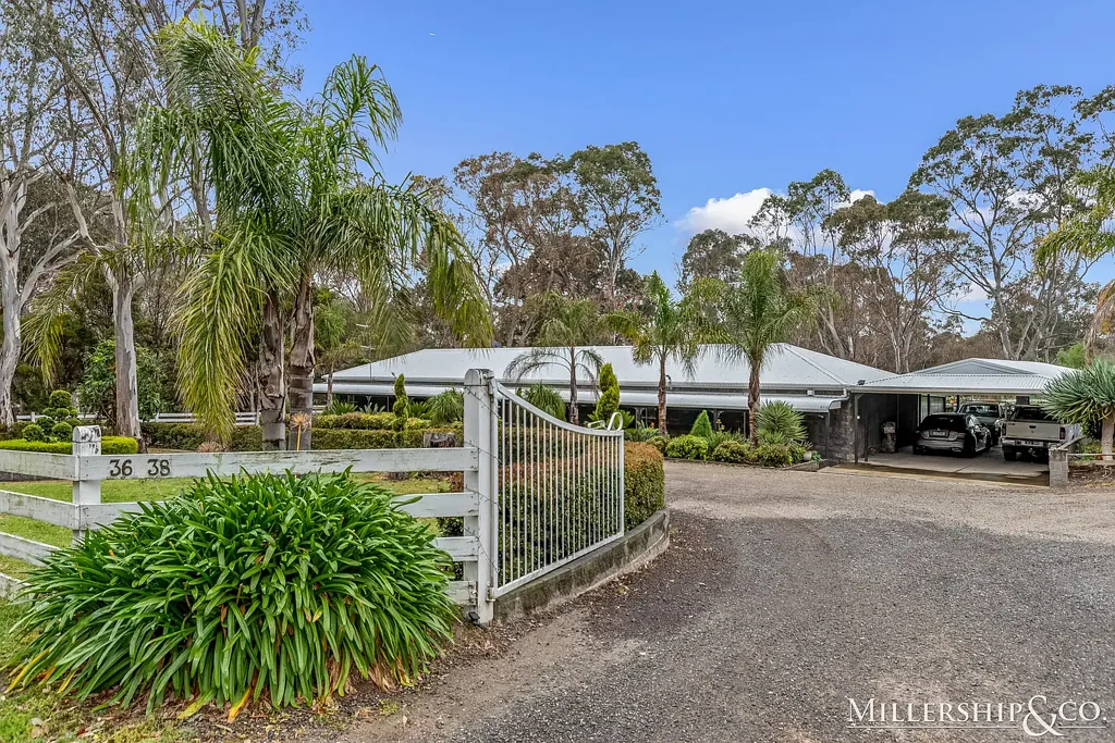 Yarrambat 4Kwarto Peaceful Family Living on 2.5 Acres in Prime Yarrambat Location
