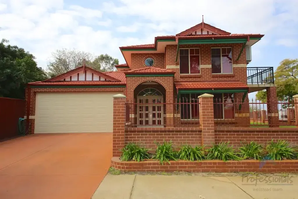 Spacious 4-Bedroom Family Home in Bassendean