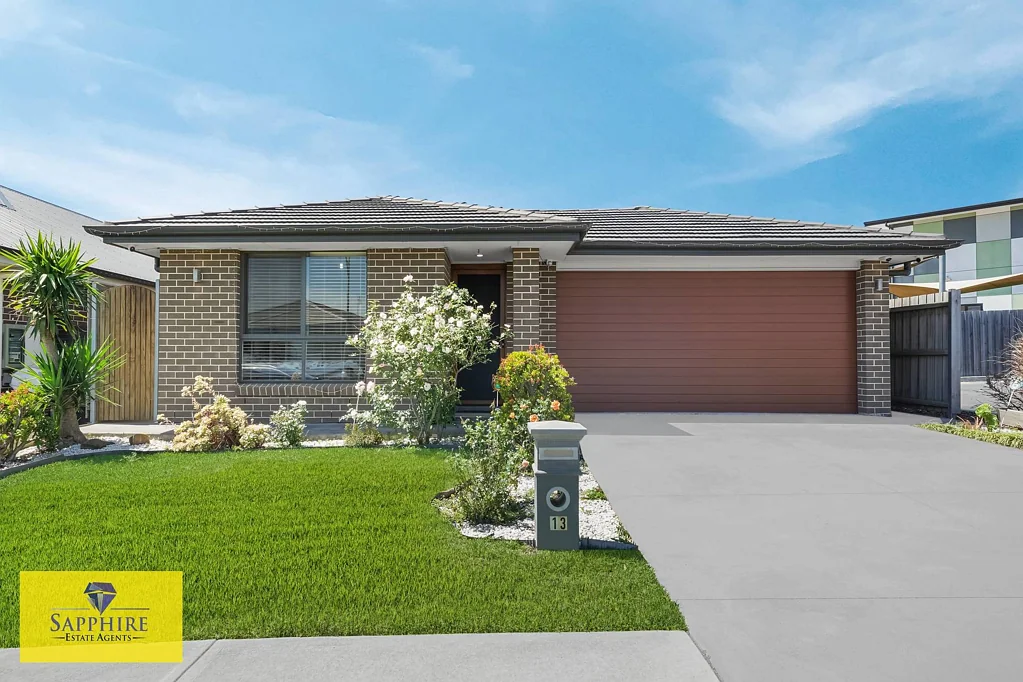 13 Parrott Street, Elderslie, NSW 2570