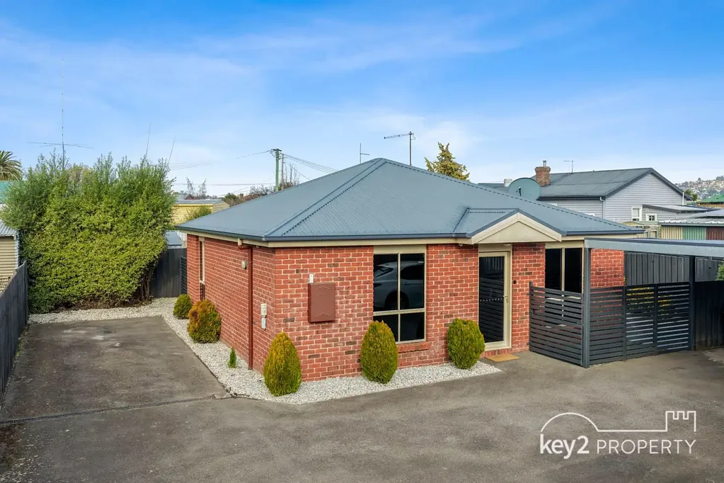 Invermay 2部屋 Immaculate stand alone villa -only 2 on the block.