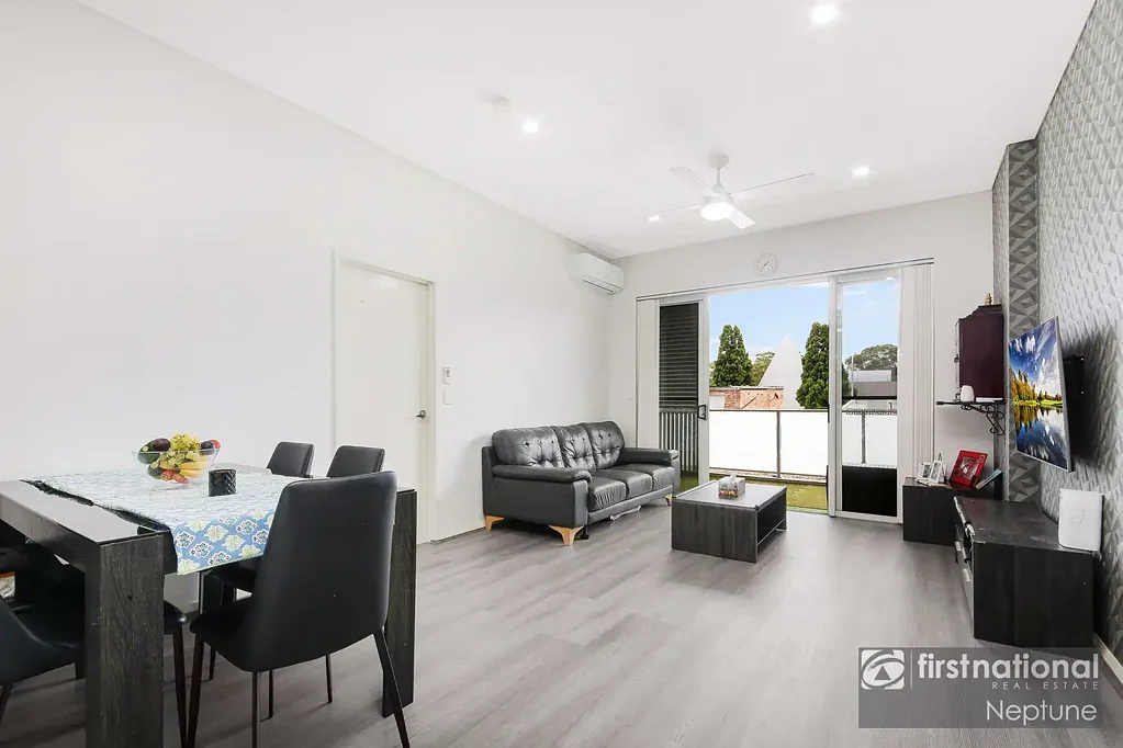 1/15-19 Toongabbie Road, Toongabbie, NSW 2146