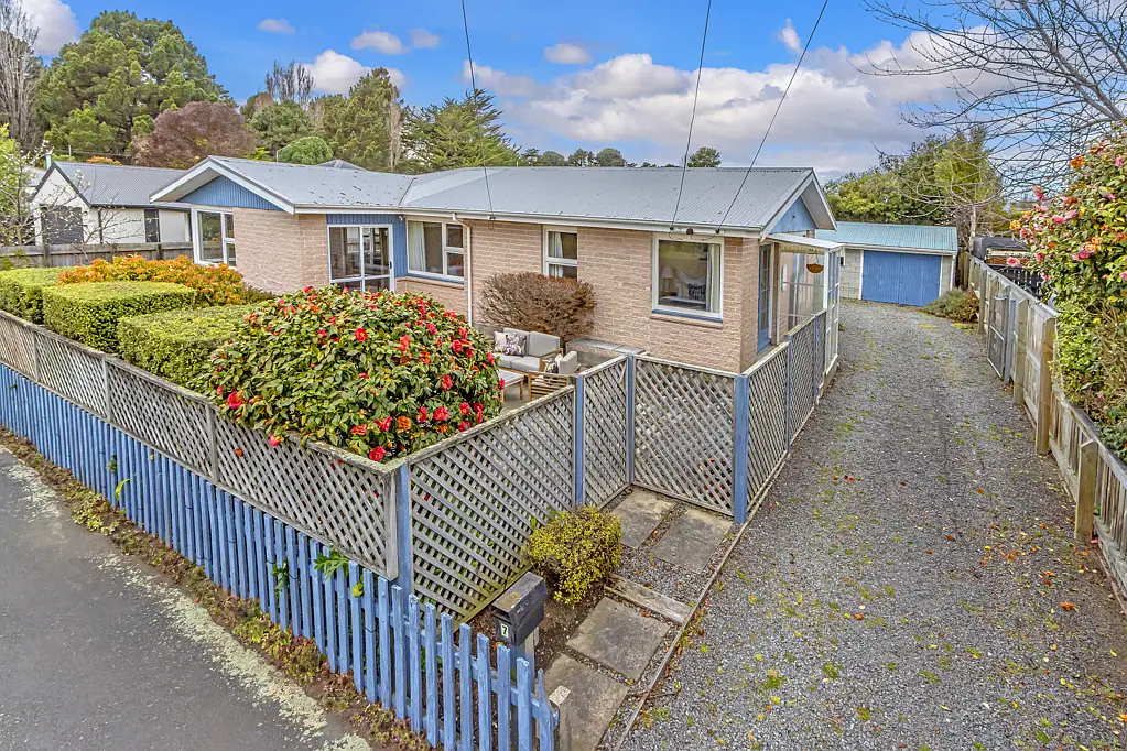 7 Gresham Terrace, New Brighton, Christchurch, Canterbury
