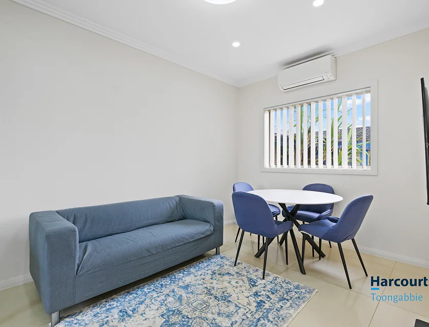 347A Kildare Road, Doonside, Outer Western Sydney, 2房, 1浴, Flat