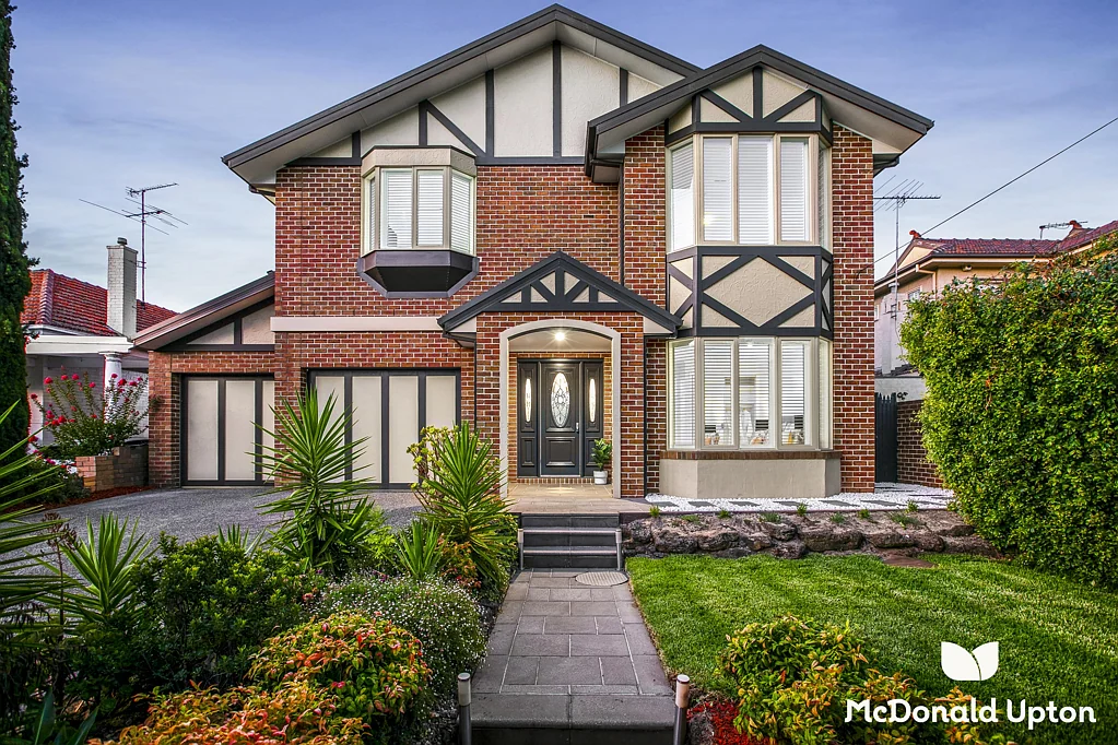 222 Woodland Street, Strathmore, VIC 3041