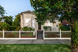 16 Bayview Terrace, Ascot Vale
