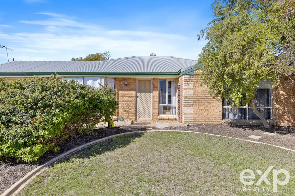 14 Bandera Close, Warnbro, WA 6169