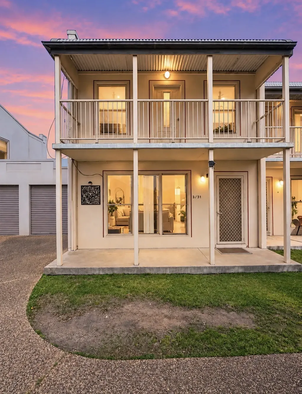 Kurri Kurri 2Kwarto Attached villa with house like dimensions on easy care block